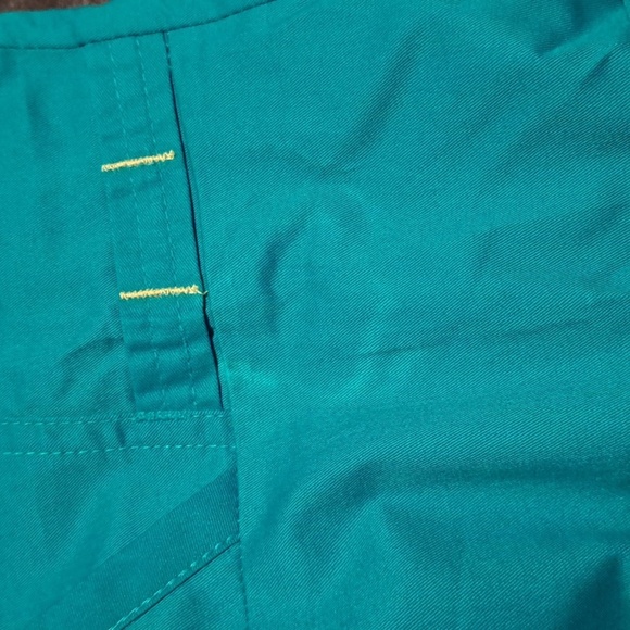 Wonder Wink women's XS Scrub tops 2 size XS, tan & teal, NWT - Picture 11 of 11